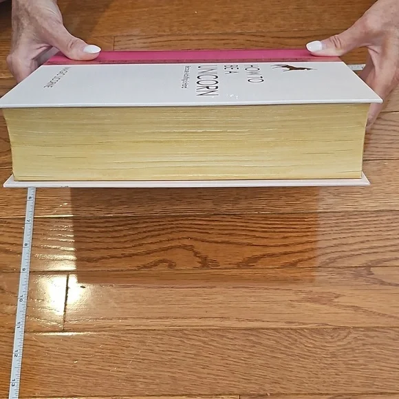 12"x9" empty book box " how to be a unicorn" - Picture 3 of 6